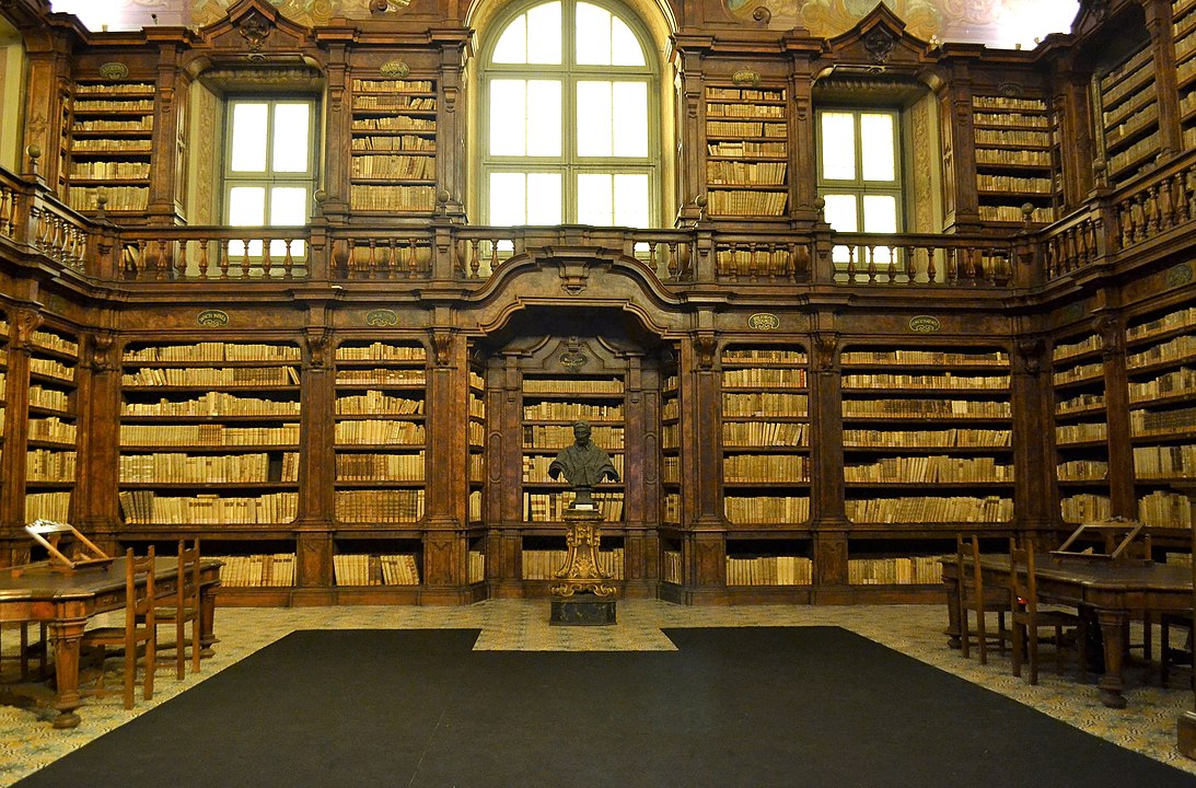 1093px-Biblioteca_dei_Girolamini._1283