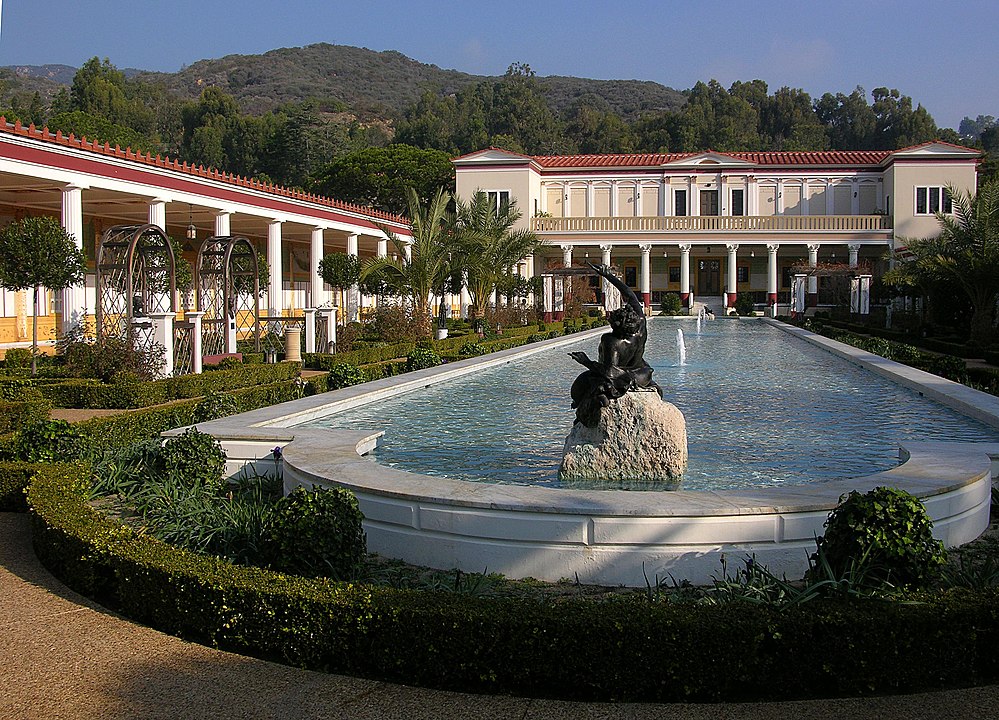 999px-Getty_Villa_exterior