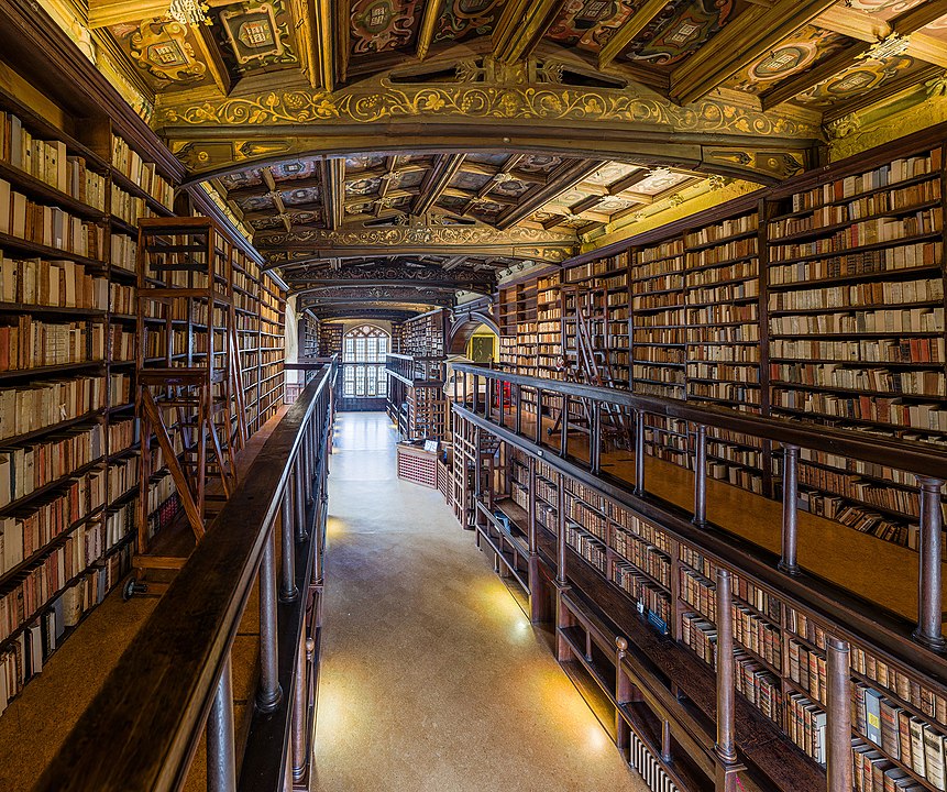 861px-Duke_Humfrey's_Library_Interior_5,_Bodleian_Library,_Oxford,_UK_-_Diliff